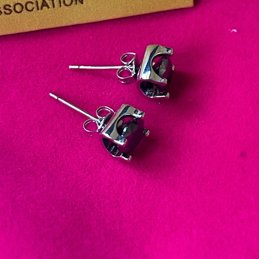 2.0 CT Moissanite Diamond Black Stud Earrings‎